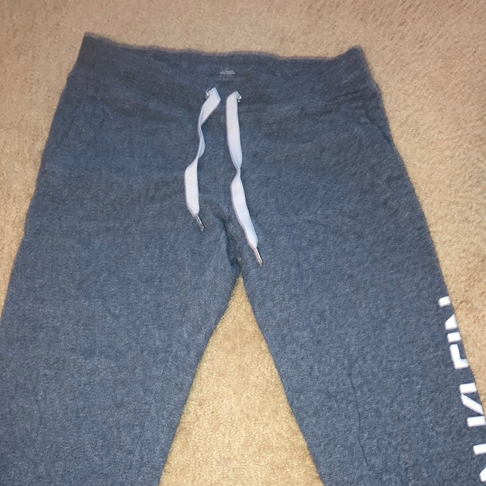 Dark Heather Calvin Klein large sweat pants